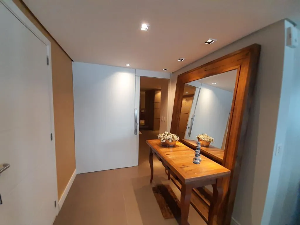 Imagem Apartamento 4 Dormitórios - Bairro Navegantes