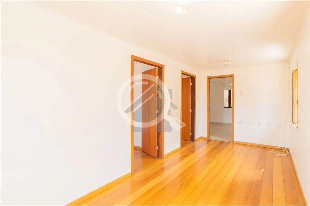 Imagem Para a família que curte e deseja uma casa ampla, com jardim, pátio e tranquilidade peculiar da zo...
