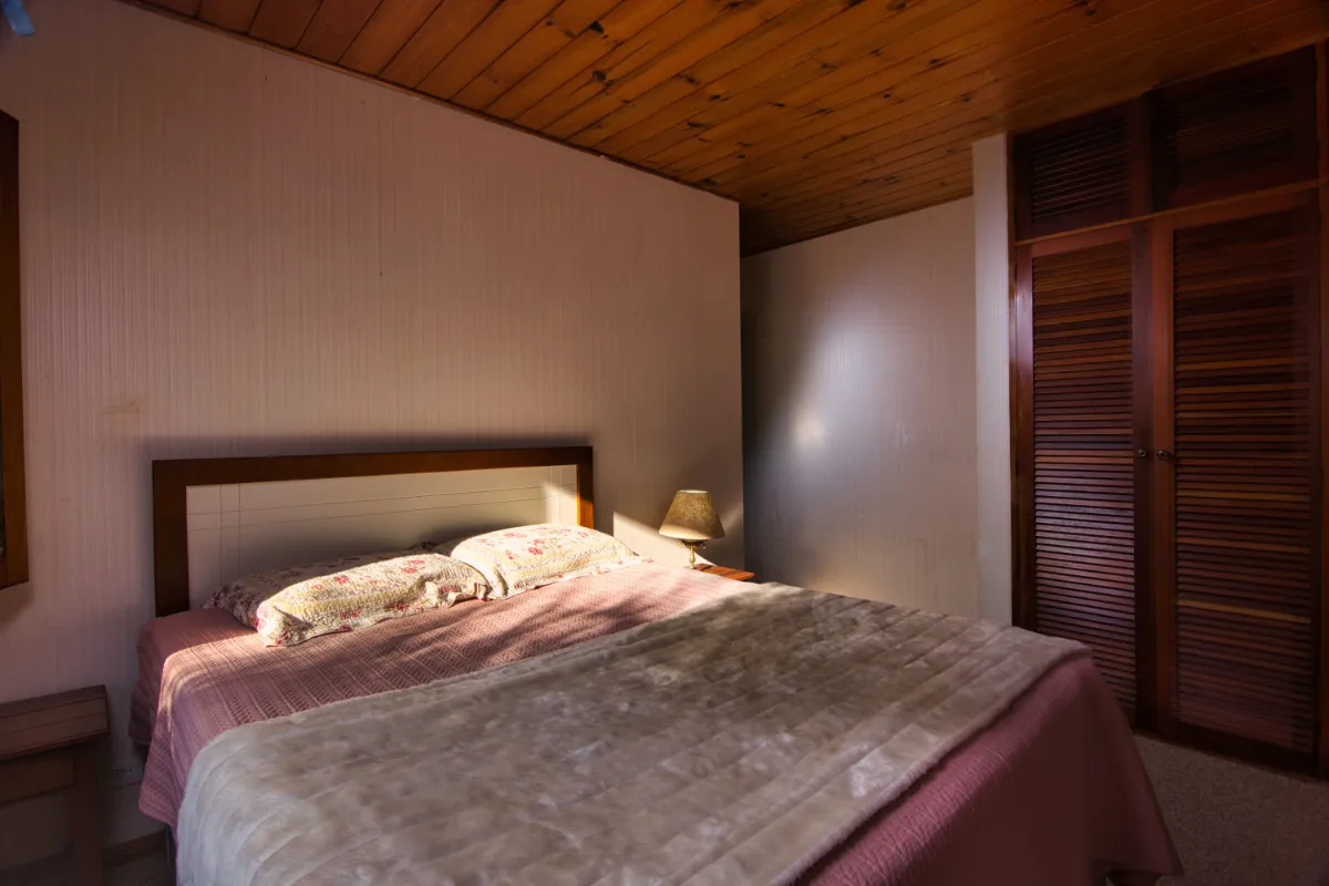 Imagem Casa para venda em Toriba com 3 quartos, sendo 2 suítes, 250m2