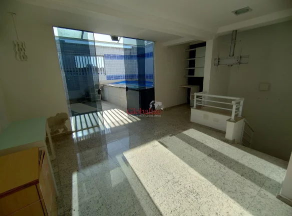 Imagem Triplex com 4 suítes, churrasqueira e piscina no bairro do Embaré em Santos por R$1.600.000,00