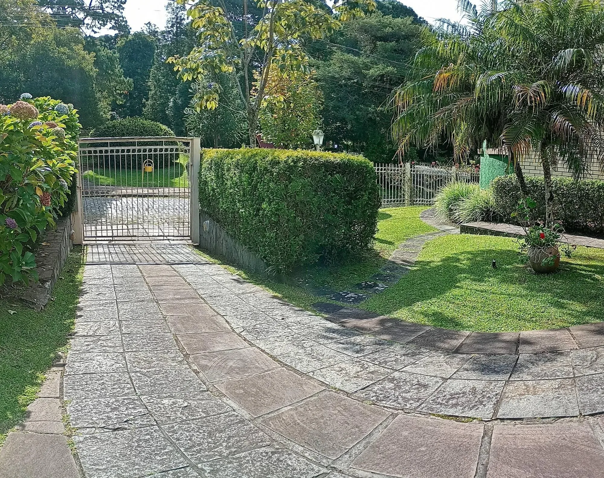 Imagem Casa em Canela, Alto Padrão, Mobiliada 390m2