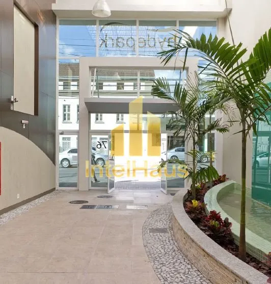 Imagem Galeria comercial Hyde Park, localizada em frente a FAE/Bom Jesus, ligação entre as Ruas 24 de Mai...