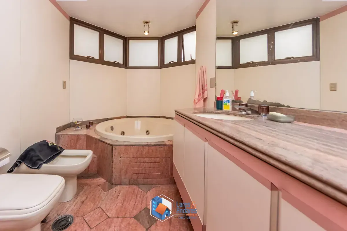 Imagem Apartamento para venda em Vila Mariana com 4 quartos, sendo 3 suítes, 186m²