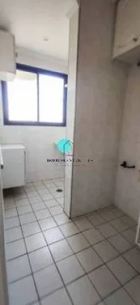 Imagem Apartamento à Venda com Vaga e Sacada, Santa Cecília.