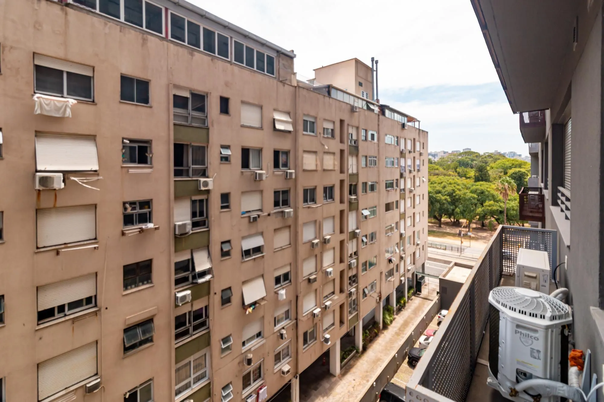 Imagem STUDIO ANDAR ALTO C BAIXA EM FRENTE A REDENÇÃO Porto Alegre