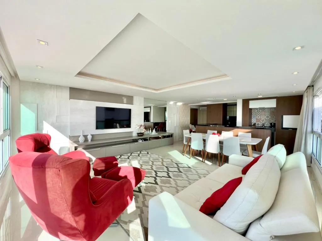 Imagem Apartamento 4 Dormitórios - Bairro Navegantes