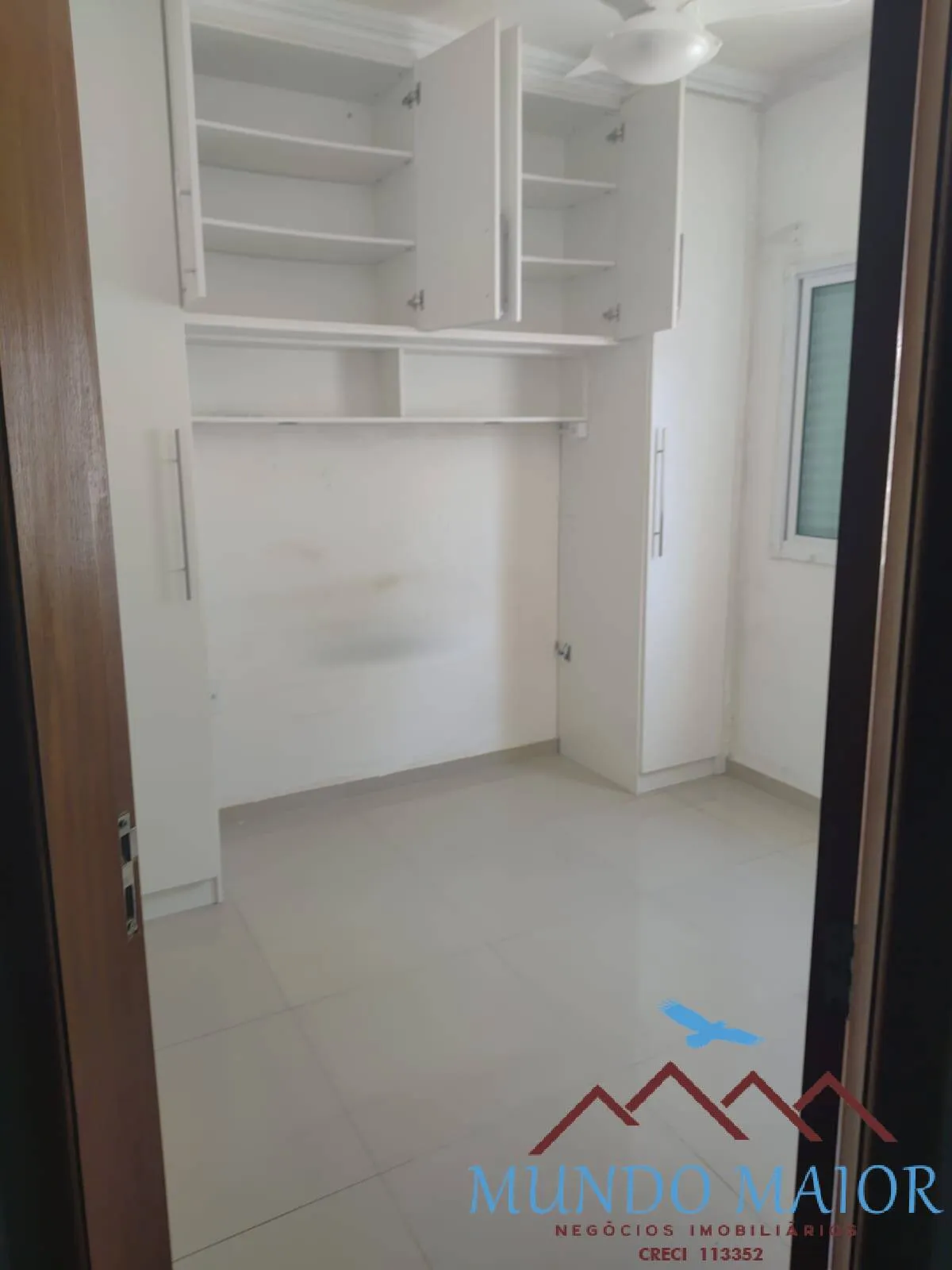 Imagem Apartamento 50m² S/Condominio Sacada no Jd. Santo Antônio - Santo André-SP