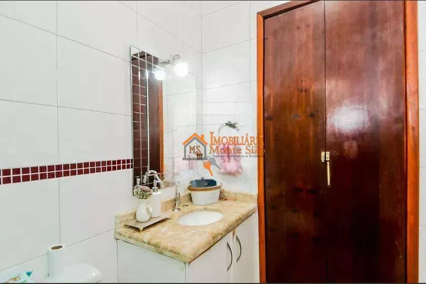 Imagem Sobrado com 3 dormitórios à venda, 180 m² por R$ 1.272.000,00 - Vila Fátima - Guarulhos/SP