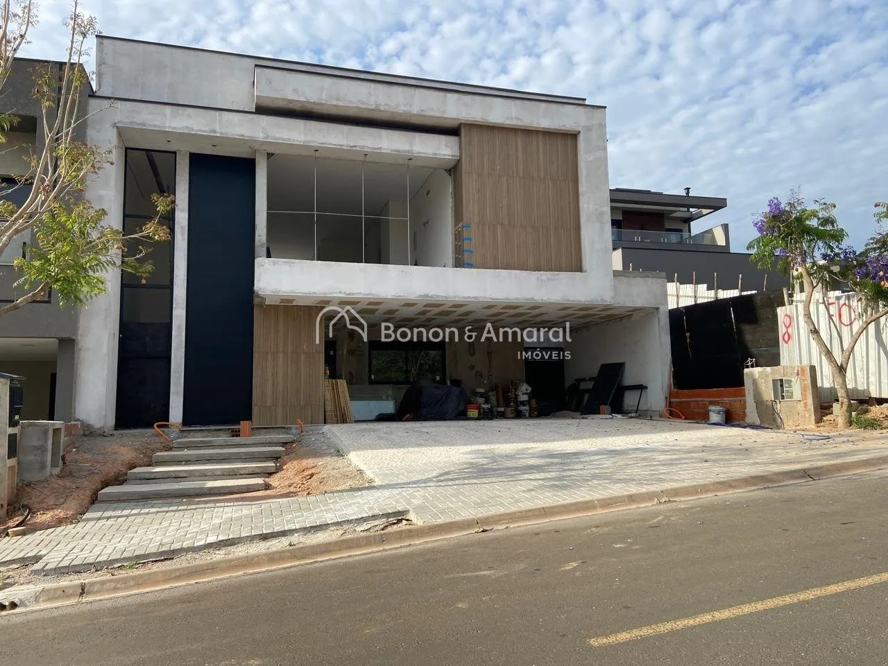 Foto do imóvel Belíssimo sobrado no Condomínio La Dolce Vita, Paulínia-SP em Rua Fernando Caron, 325 - Jardim Ypê, Paulínia - SP