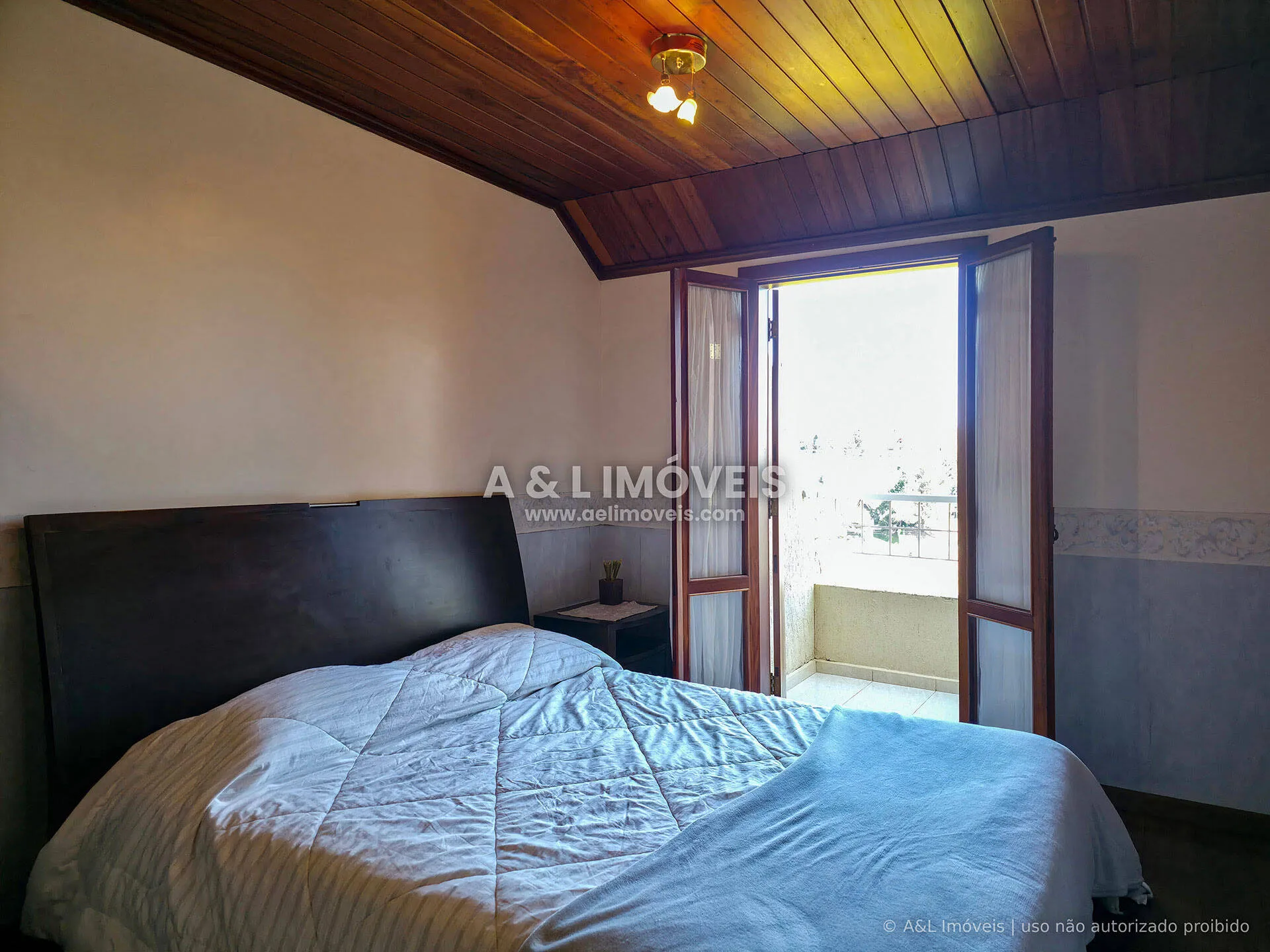 Imagem Apartamento duplex à venda em Campos do Jordão com 4 dormitórios