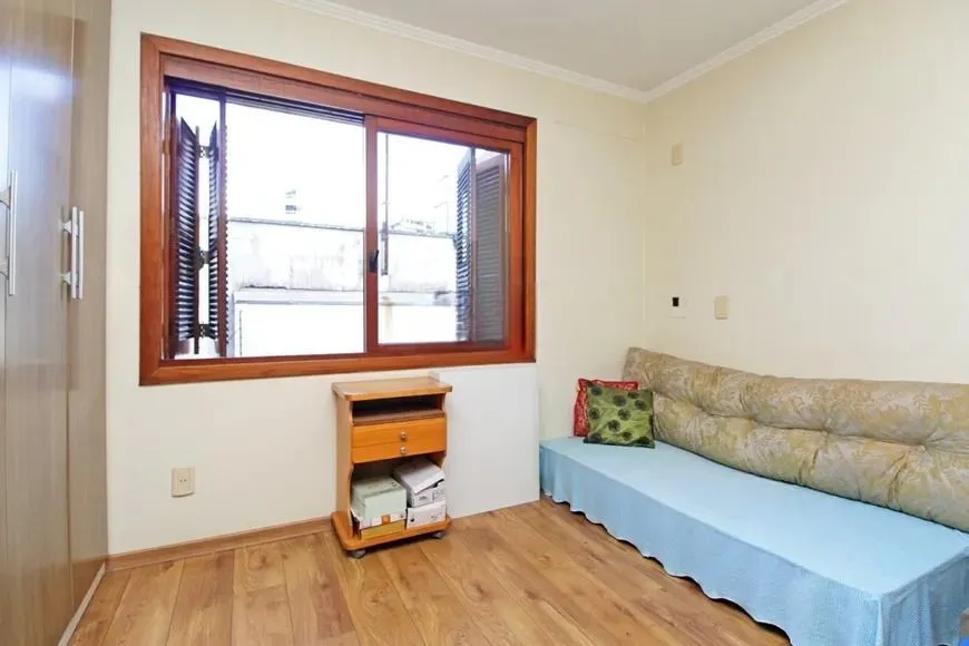 Imagem Apartamento com 159m², localizado no bairro Bela Vista em Porto Alegre/RS.