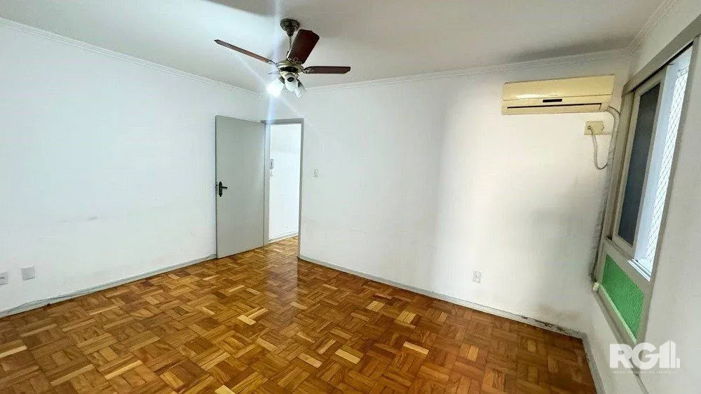 Imagem APARTAMENTO DE 3 DORMITÓRIOS COM VAGA DE GARAGEM NO CENTRO HISTÓRICO.