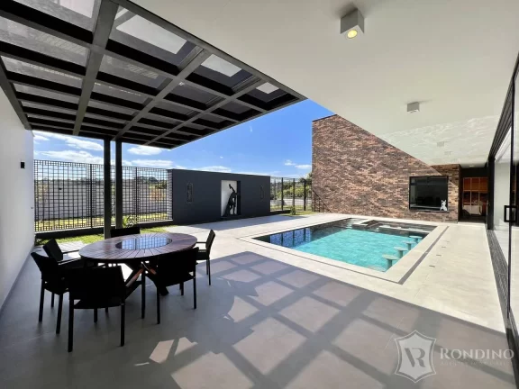 Imagem Casa T?(C)rrea em condomínio com 04 suítes em terreno de 2000m2