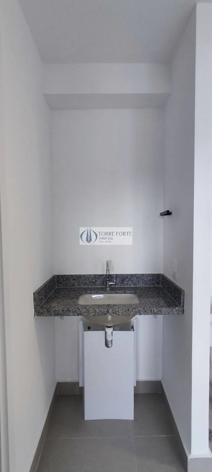 Imagem Apartamento 31 m² 1 dorm. a 450 m do Metrô Butantã pronto para ser decorado