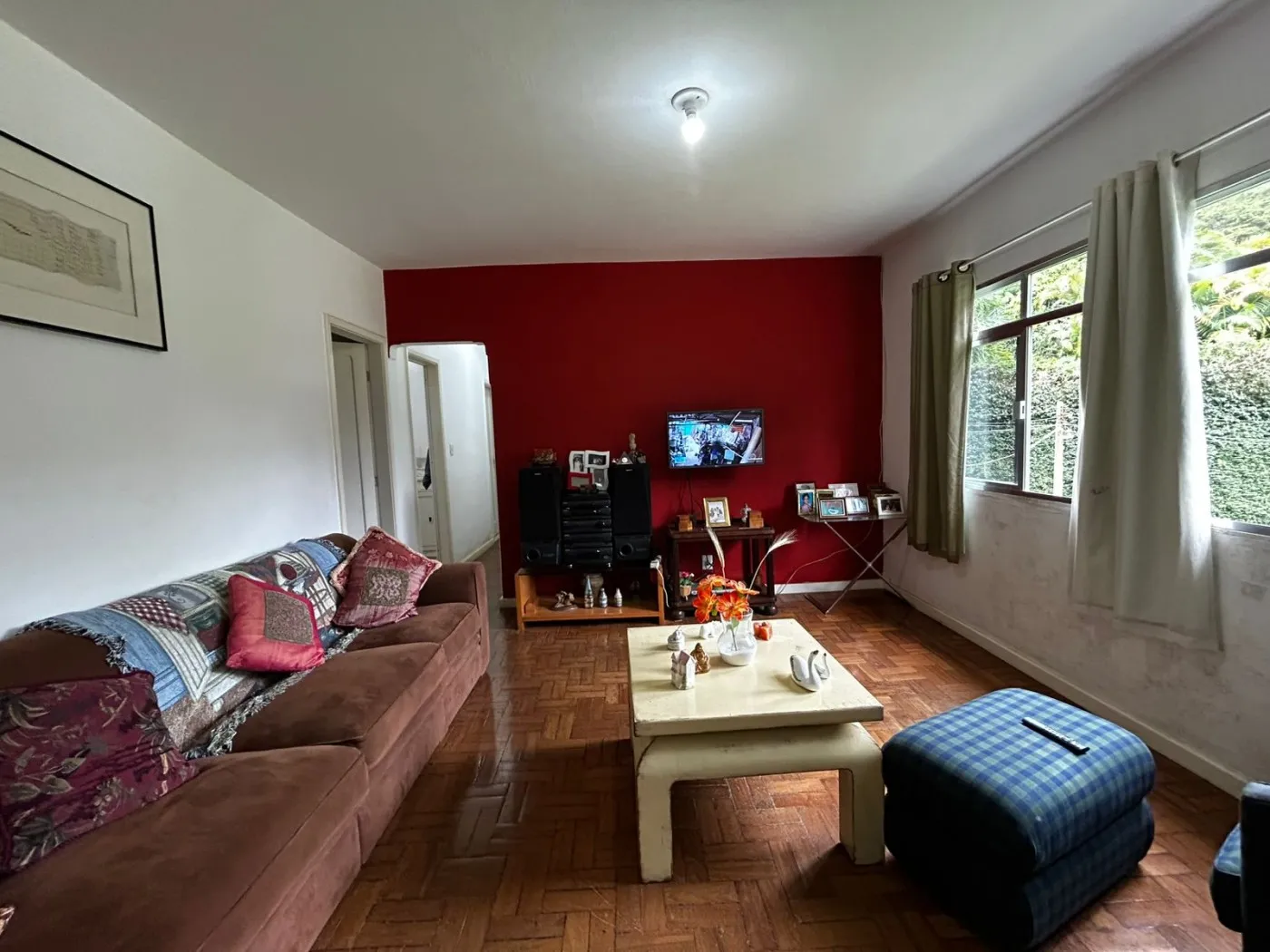 Imagem Casa para Venda em Petrópolis / RJ no bairro Araras