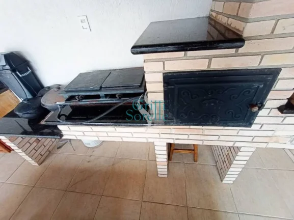 Imagem Casa Mobiliada à venda em Condomínio Fechado em Horto Florestal - Ubatuba/SP.