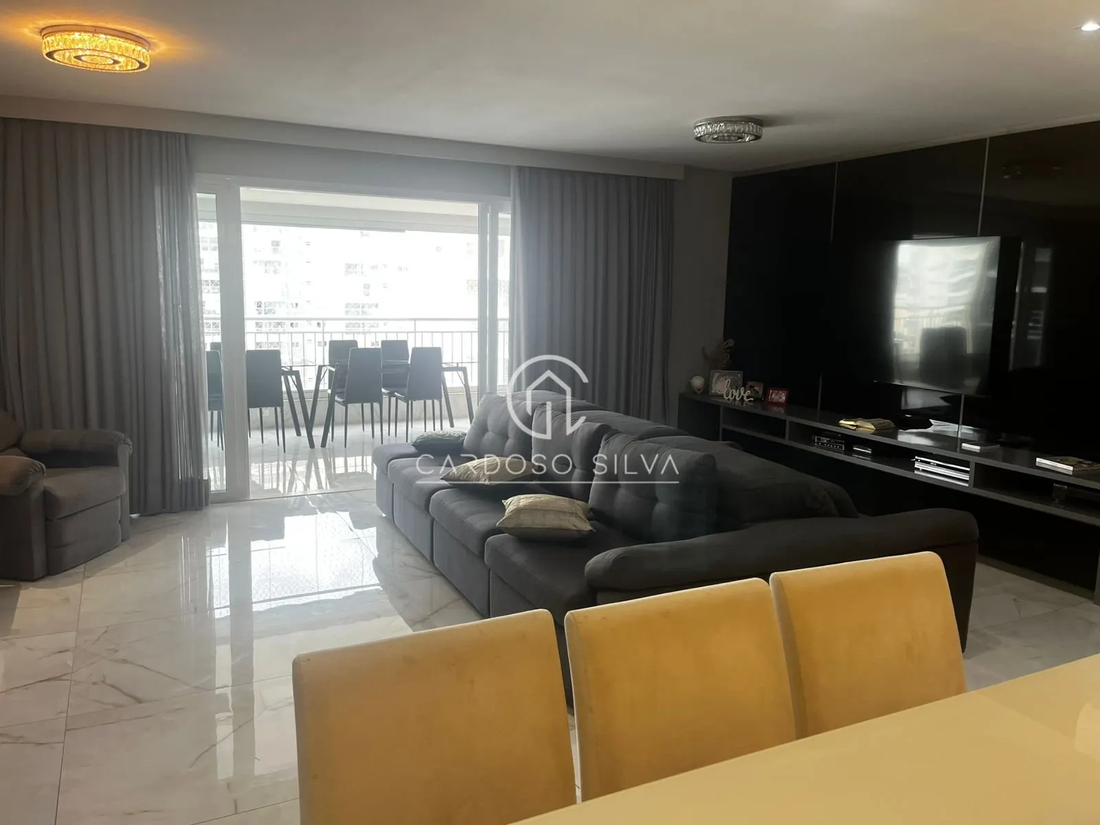 Apartamento de 198m2 no Condomínio Premier Espaço Cerâmica em São Caetano do Sul
