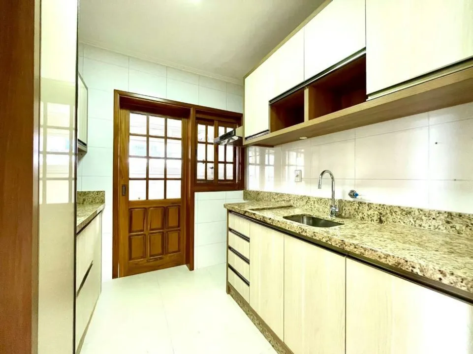 Imagem Apartamento 3 dormitórios à venda no Bairro Tristeza - Porto Alegre
