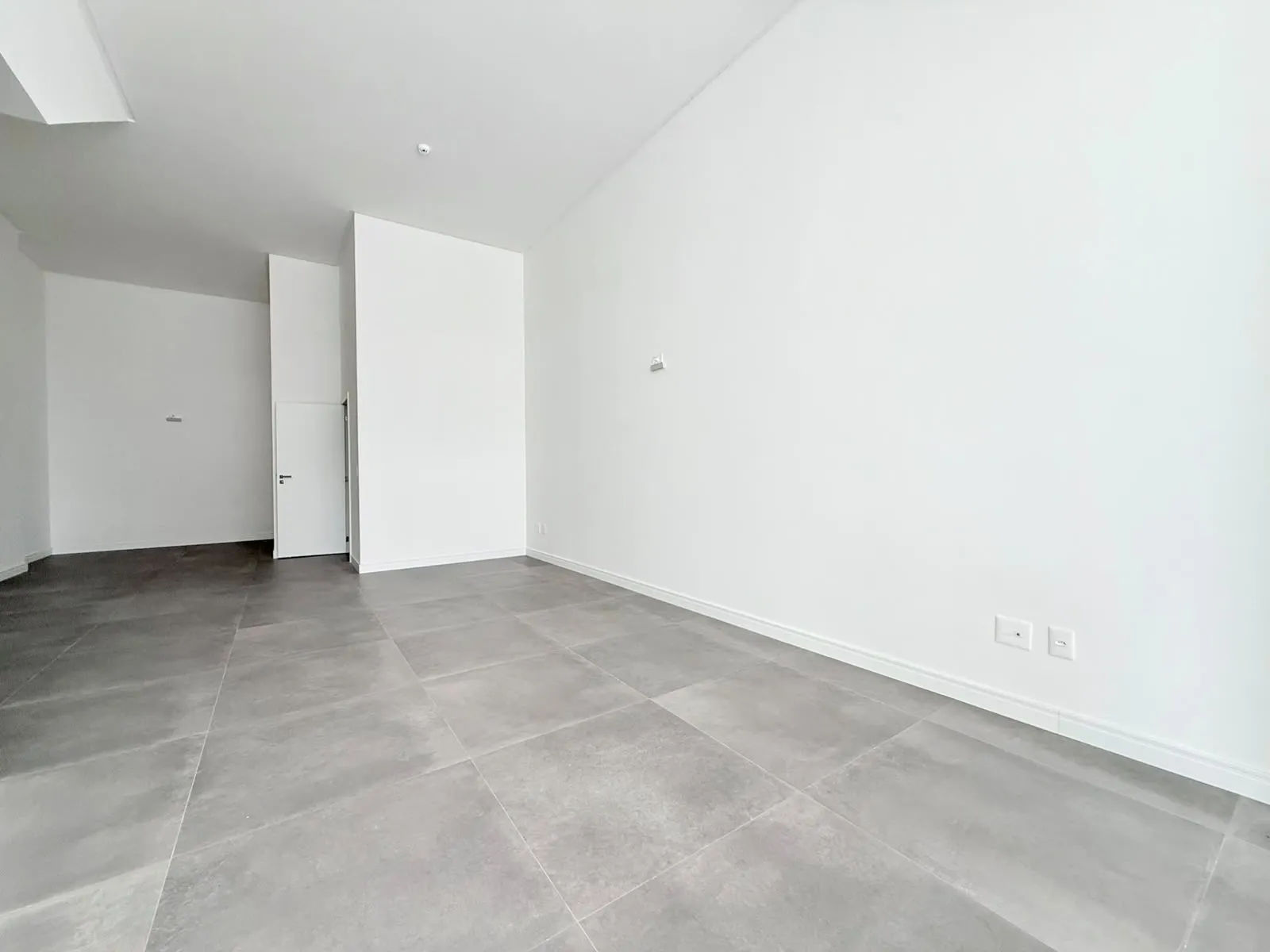 Imagem Sala Comercial à venda com 65m2 por R$ 1.485.000,00