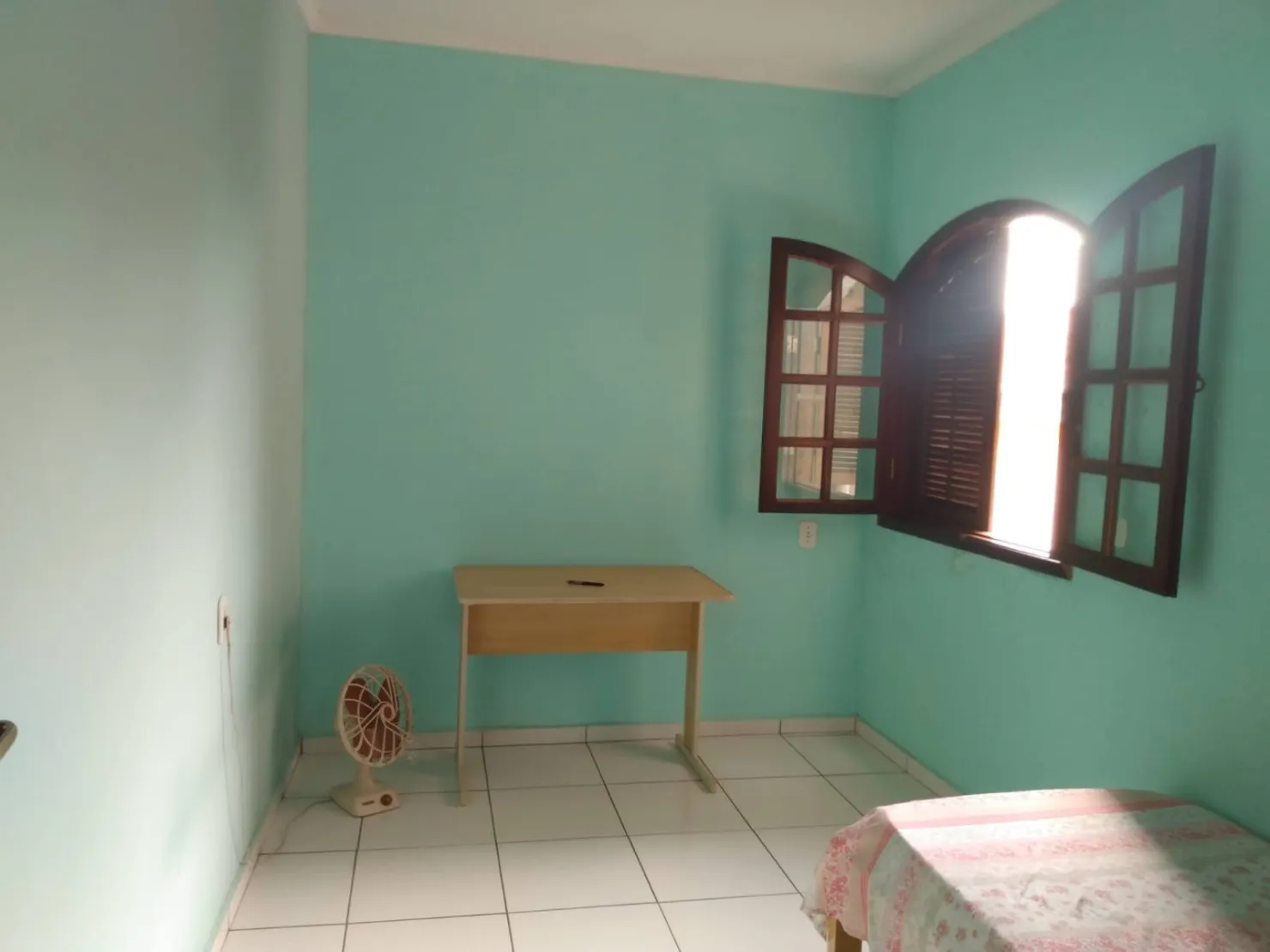 Imagem Casa à venda 4 Quartos, 6 Vagas, 250M², Parque São Cristóvão, Taubaté - SP