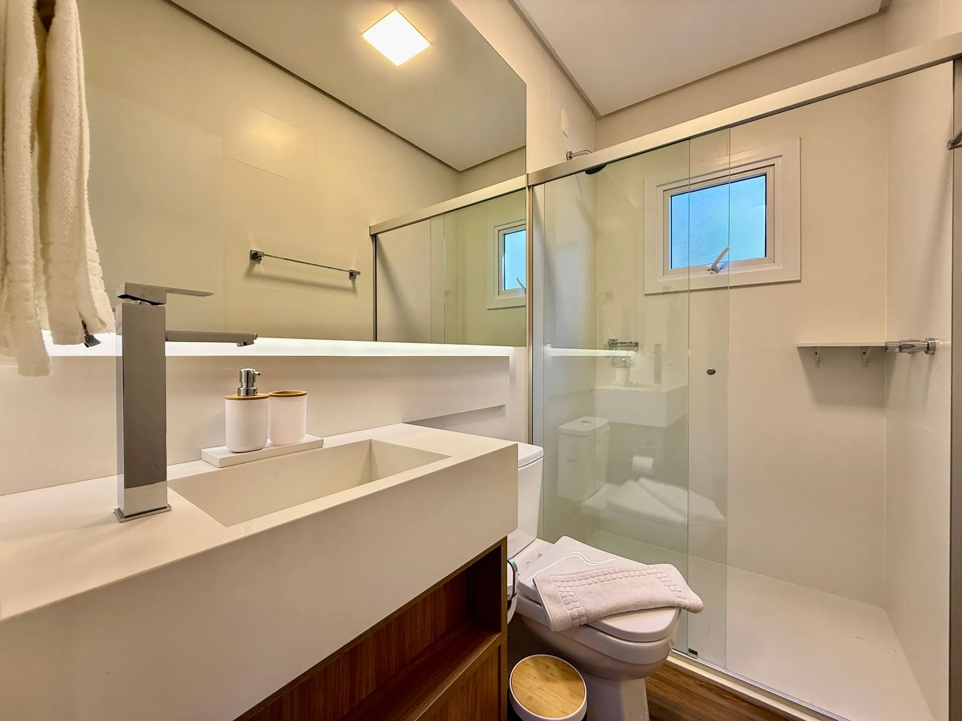 Imagem Apartamento à venda em Gramado, Carniel, com 2 quartos, 74.41m2