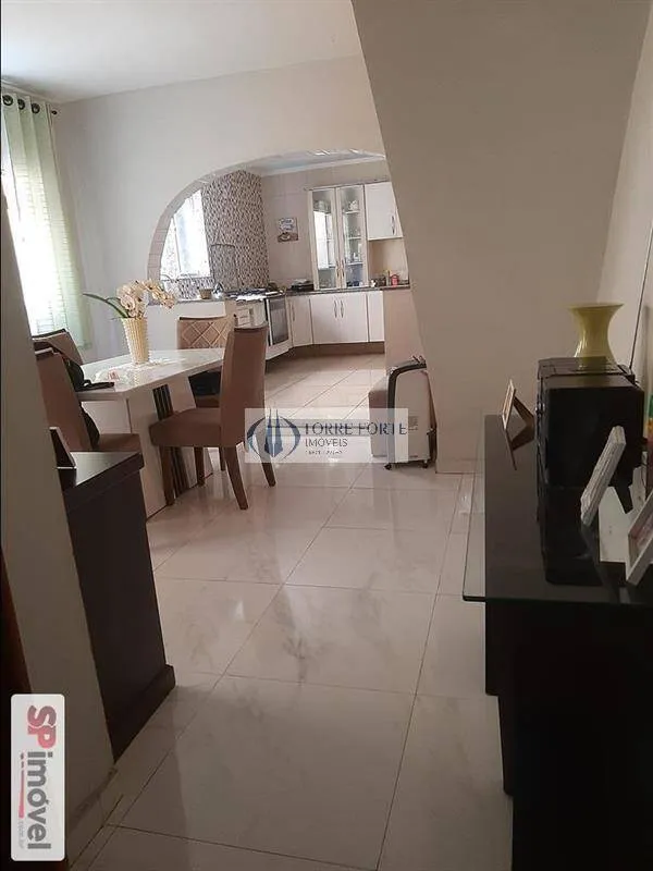 Imagem Sobrado com 3 dormitorios 3 suites 3 vagas de garagem no Jardim Imperador.