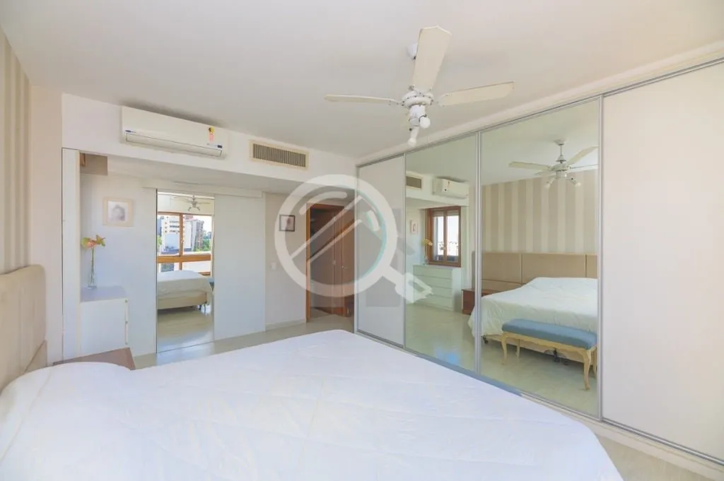 Imagem Esta raridade vai te encantar, uma oportunidade única. Apartamento com piscina privativa na sacada,...