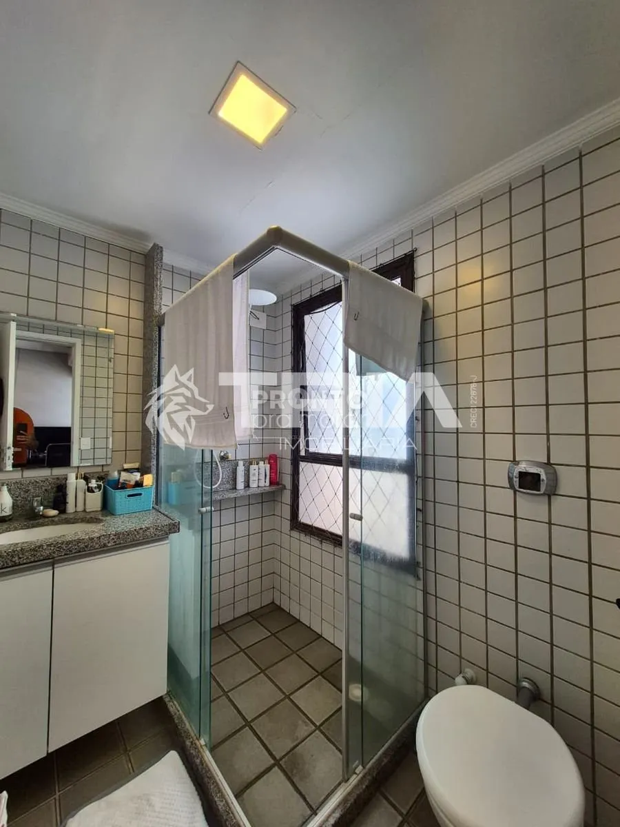 Imagem Apartamento de 4 quartos, 194m² no bairro Aflitos, em Recife