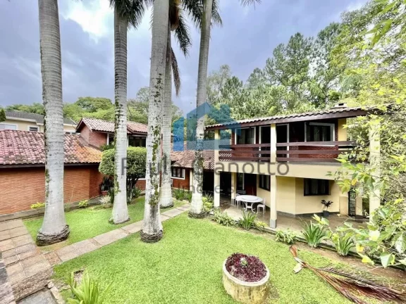 Imagem Casa Alto Padrão à venda Condomínio na Granja Viana