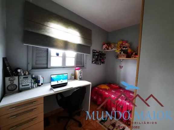 Imagem Casa com 4 vagas e 3 dormitorios 1 suite master e lavabo -Vila Suissa !!!!