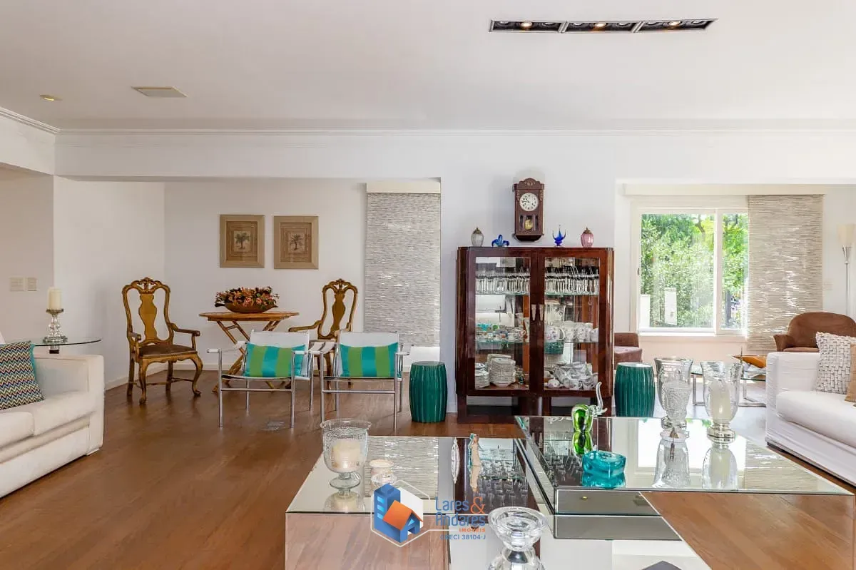 Imagem Casa no condomínio Condominio Jardim Vitória Regia para venda com 4 quartos, sendo 4 suítes, 873.75m²
