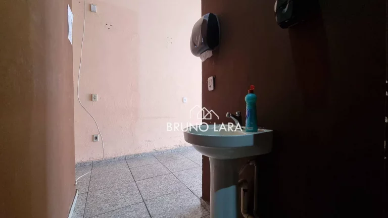 Imagem Loja disponível para locação no Bairro Padre Eustáquio – Igarapé/MG.