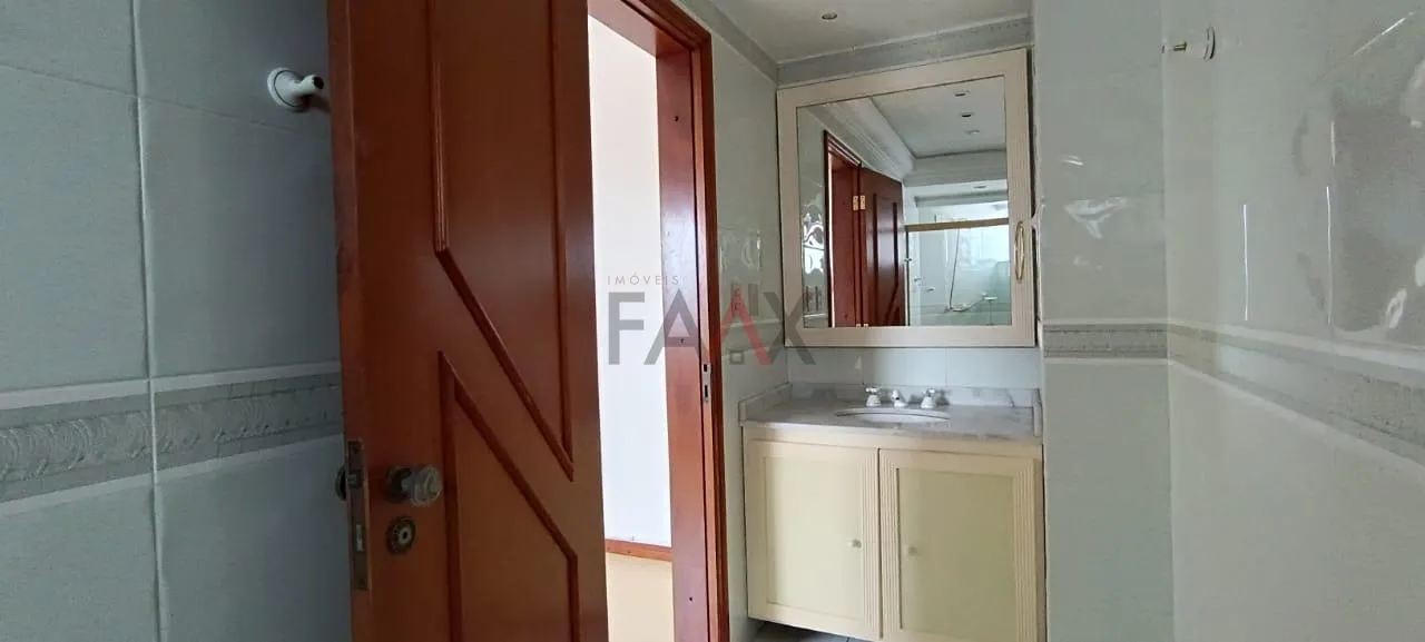 Imagem Apartamento para venda no Edifício Petrópolis com 366m útil no Centro