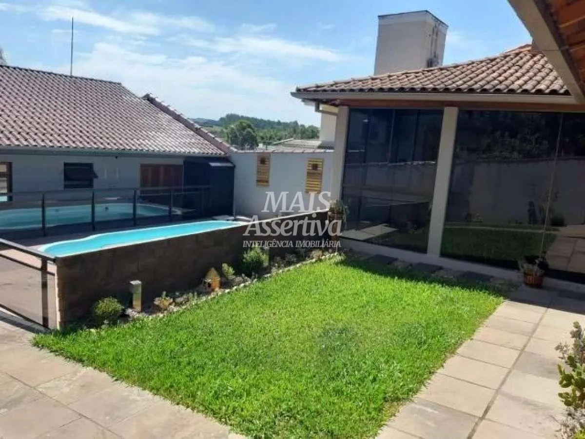 Imagem Casa para Venda em São Sebastião Do Caí / RS no bairro Laux