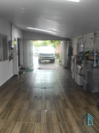 Imagem Sobrado mobiliado, 05 quartos sendo 03 suítes, Bom Retiro em Matinhos PR