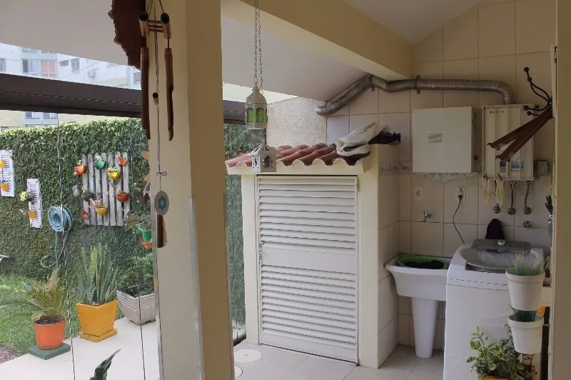 Imagem Casa para Venda - 290.67m², 4 dormitórios, sendo 1 suites, 4 vagas - Camaquã