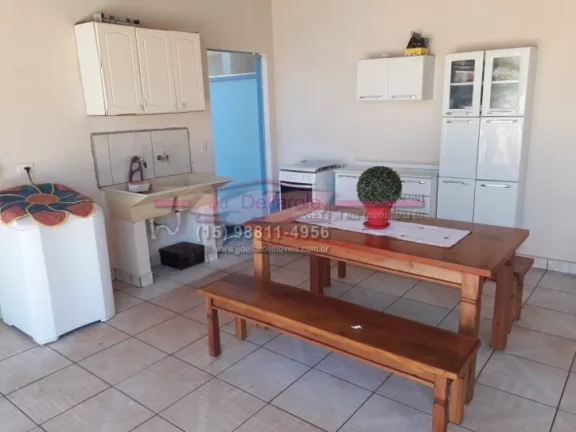 Imagem Edícula com Piscina ( reformada piso porcelanato )