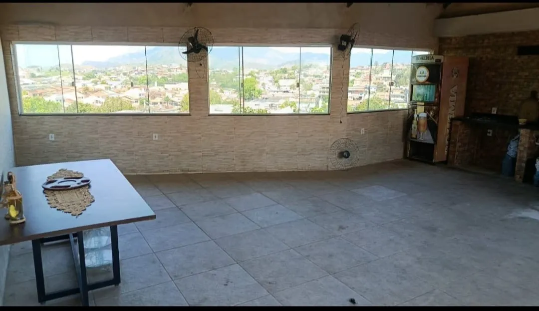 Imagem Casa Comercial para Venda em Rio de Janeiro, Campo Grande, 2 banheiros, 2 vagas
