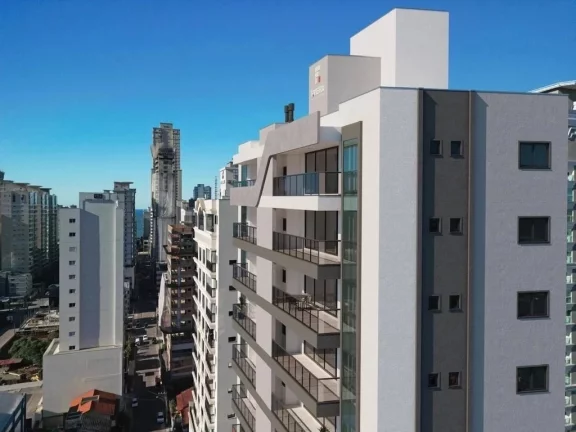 Imagem Apartamento à venda em Itapema, Meia Praia, com 3 quartos, 140m2