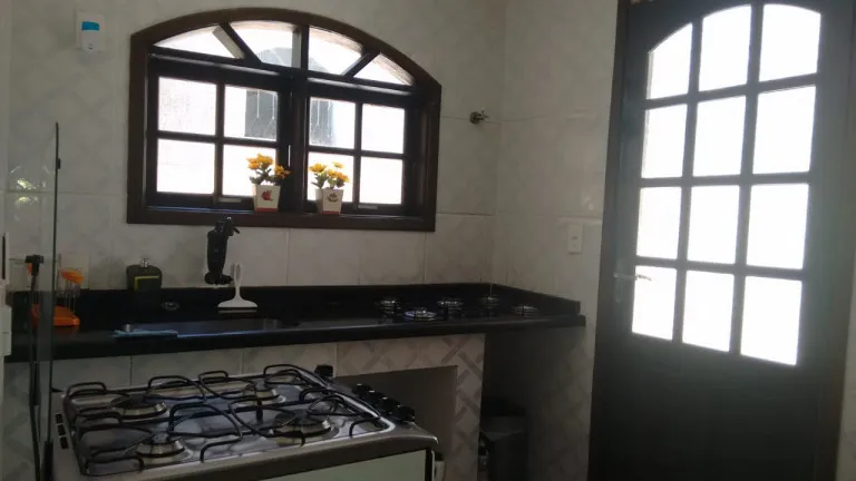 Foto do imóvel Casa com 2 Quartos à Venda, 120 m² em Estrada do Magarça, SN - Campo Grande, Rio de Janeiro - RJ