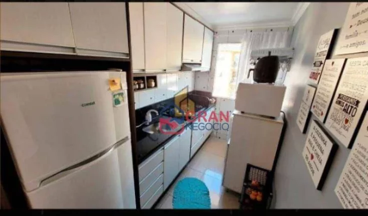 Imagem Apartamento com 2 dormitórios à venda no Campo de Santana - Curitiba/PR