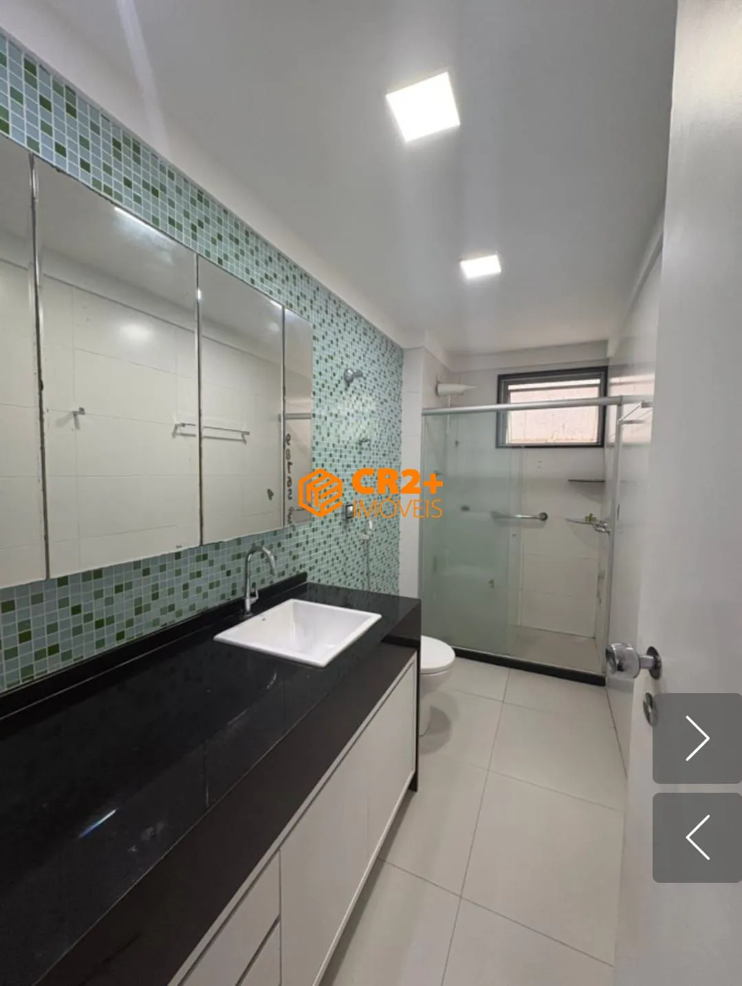 Imagem Vendo apartamento com 157m² 03 quartos 01 suite 02 vagas de garagem na Jaqueira.