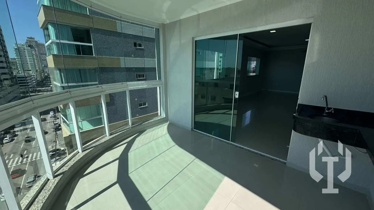 Imagem Apartamento à venda, no ED. LAGO MAGGIORE em Itapema, Meia Praia, com 3 quartos, 121,79m2