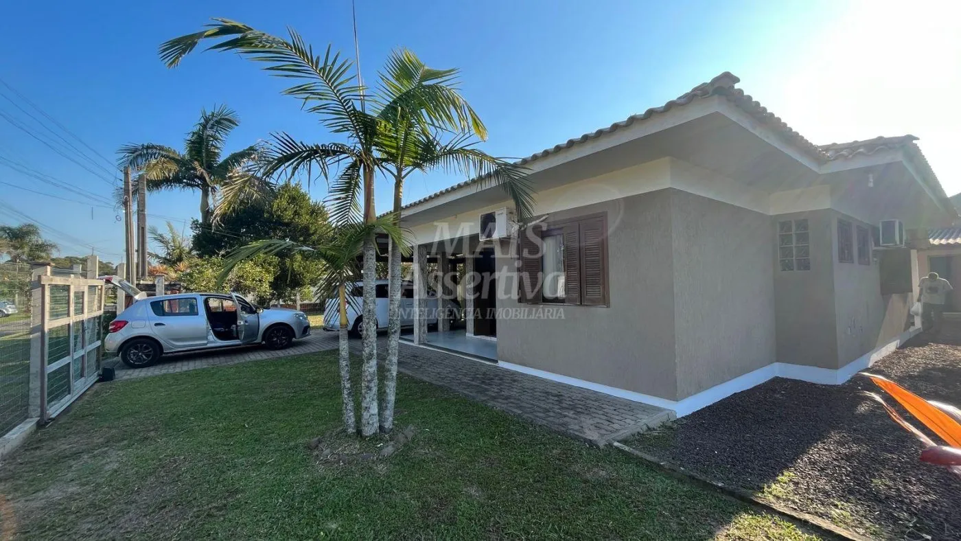 Imagem Casa Para Venda em Arroio do Sal
