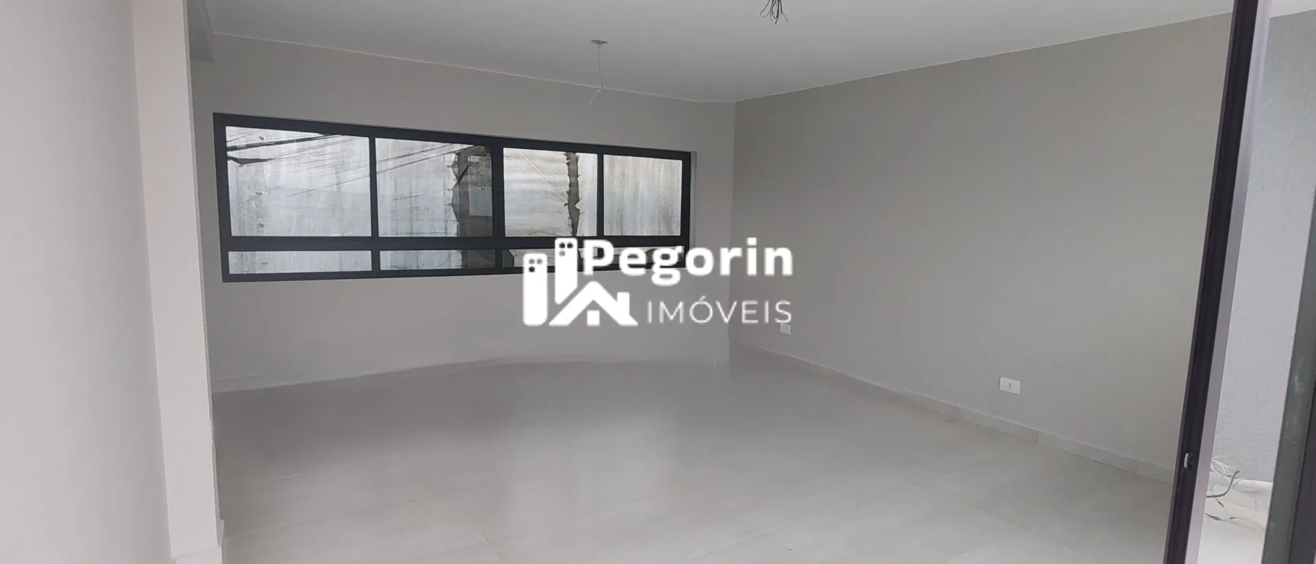Imagem Sobrado Alto Padrão 4Quartos