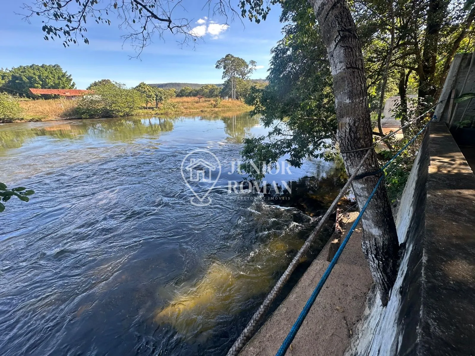 Imagem CHÁCARA COM PISCINA E BEIRA RIO - PRÓXIMA A SÃO DESIDÉRIO