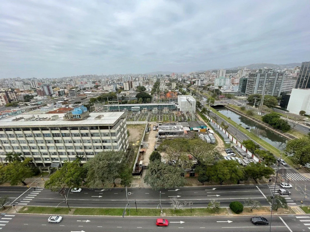 Imagem APARTAMENTO DE 38M² COM 1 DORMITÓRIO E 1 VAGA - BAIRRO PRAIA DE BELAS