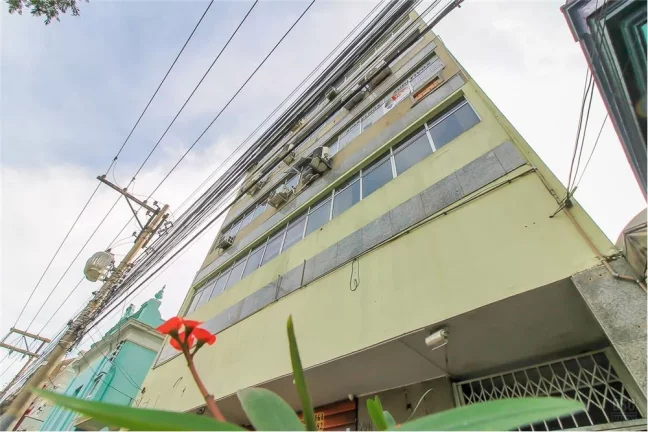 Imagem Sala para venda no bairro Floresta em Porto Alegre