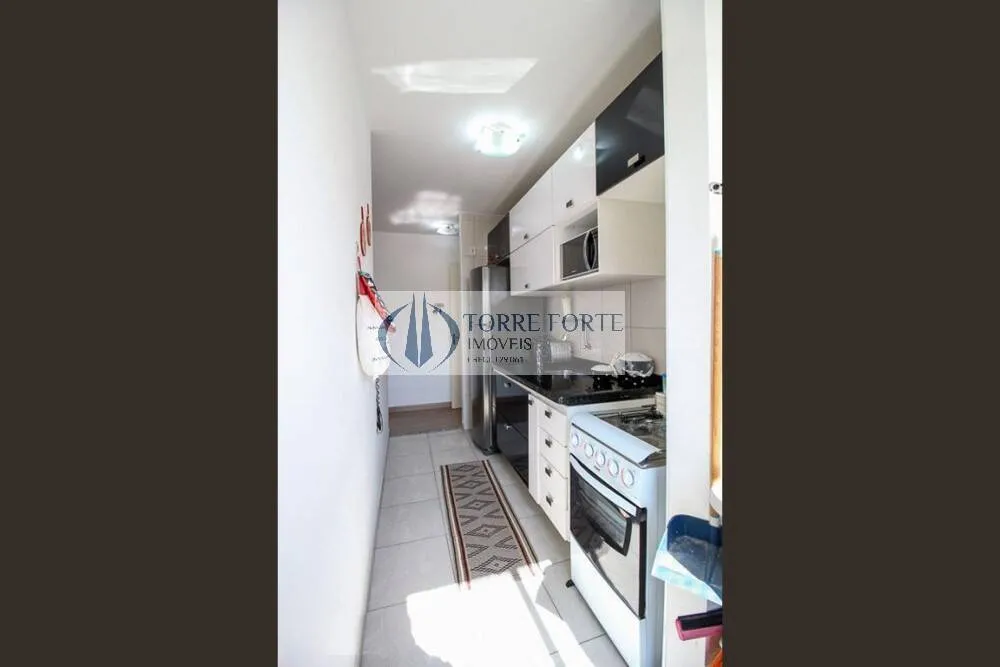 Imagem Apartamento com 2 dormitorios , varanda e 1 vaga em Itaquera .