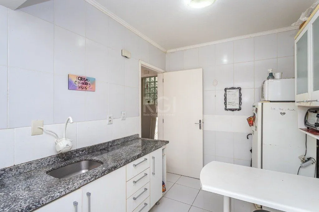 Imagem Apartamento térreo com pátio de 1 dormitório no bairro Santa Cecilia
